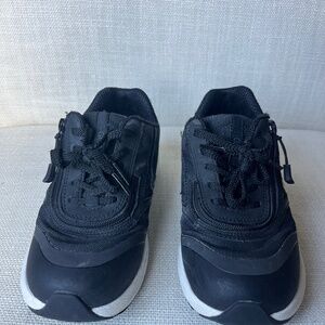 Black Billy Goat Kids shoes